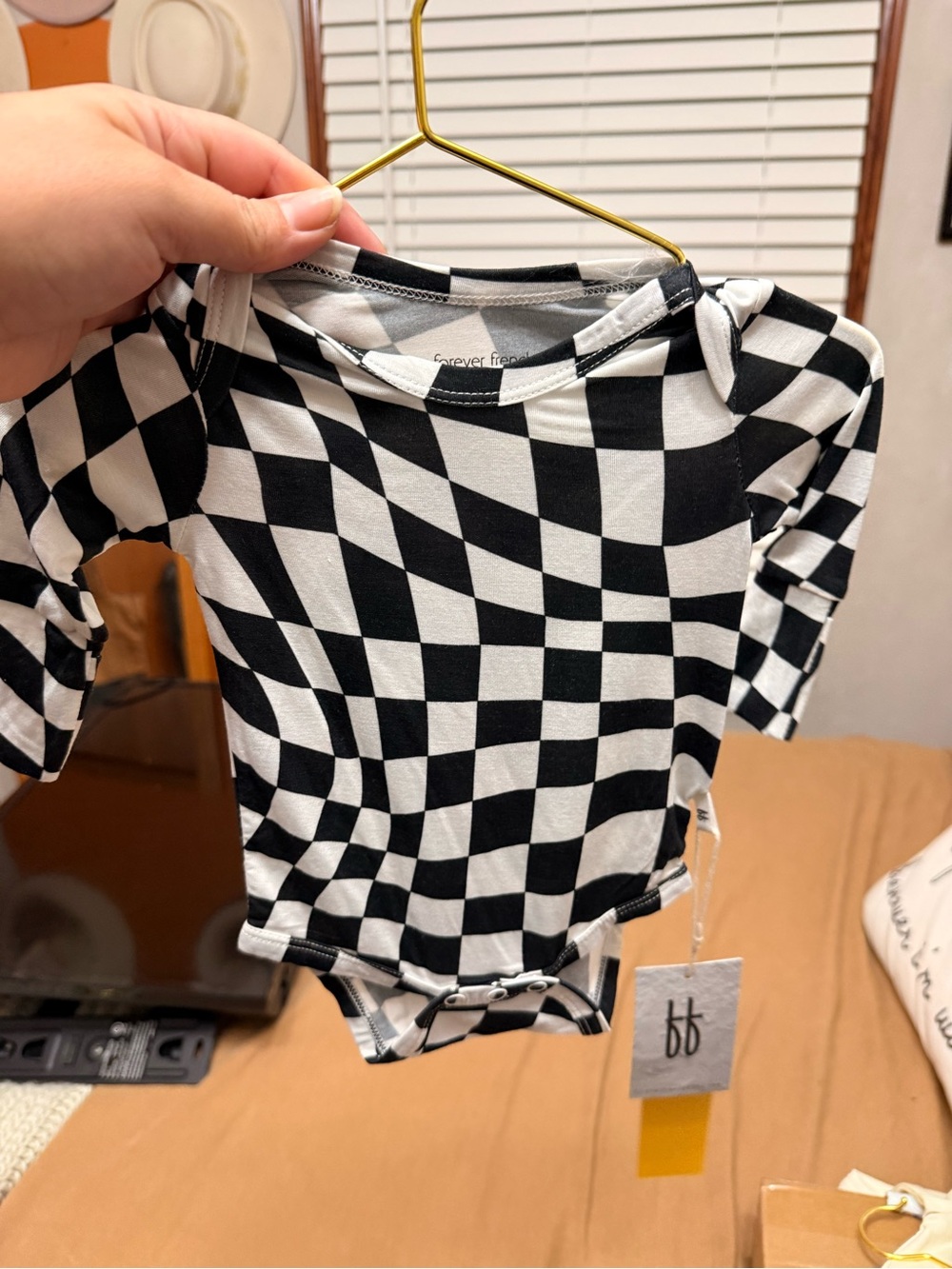 Jersey French Black & White Checkered Baby One-Piece Bodysuit in size n and 3m